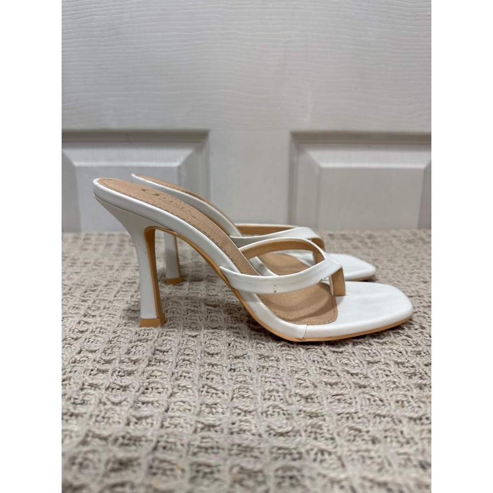 Olivia Jaymes Thong Heel Sandal White Square Toe Stiletto Mules Size 5.5 - Picture 5 of 8